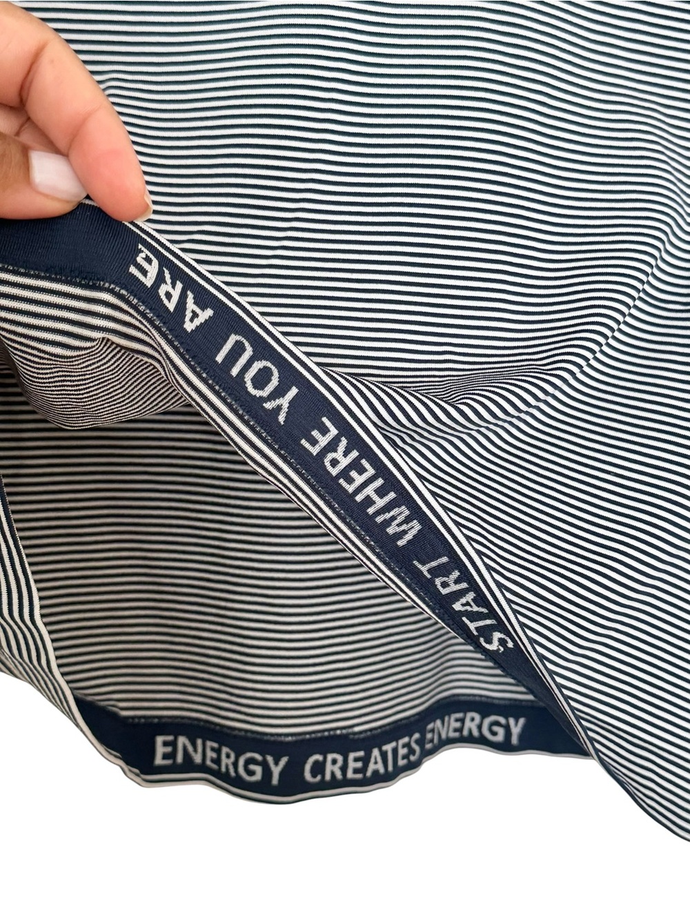 Lululemon Seamless Classic-Fit Mariner Stripe Cropped T-Shirt Size M - Picture 6 of 7